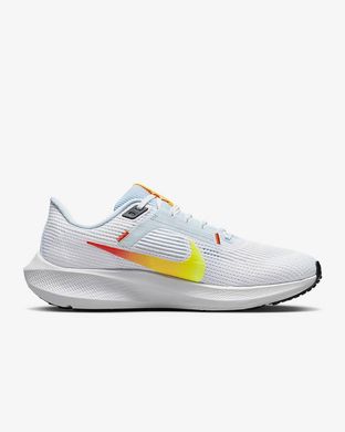 Кросівки жіночі для бігу Nike Pegasus 40 DV3854-102 36.5