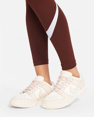 Легінси жіночі Nike Sportswear Essential CZ8530-273 XS