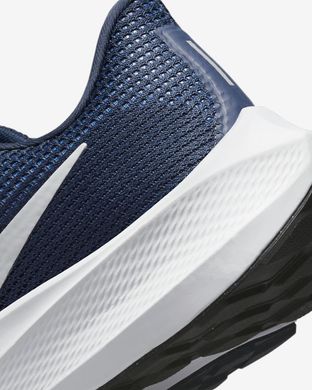 Кросівки чоловічі для бігу Nike Pegasus 40 DV3853-400 40