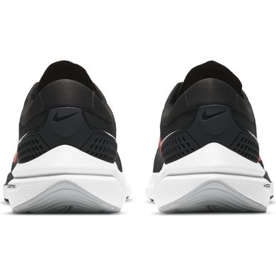 Кросівки чоловічі Nike Air Zoom Vomero 15 CU1855-004 Чорний 38.5