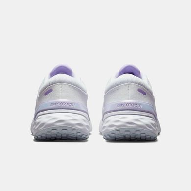 Кросівки жіночі Nike Renew Run 4 DR2682-100 37.5