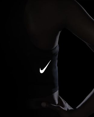 Жіночий укорочений топ для бігу Nike Dri-FIT Race DD5921-010 XS